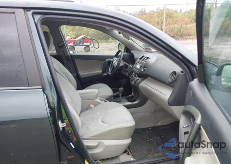 2012 Toyota Rav4 z USA, uszkodzony, nr VIN 2T3BF4DV1CW177743